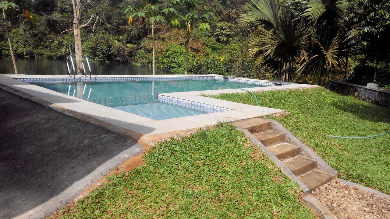 7Th Heaven Resorts Kochi Exteriér fotografie